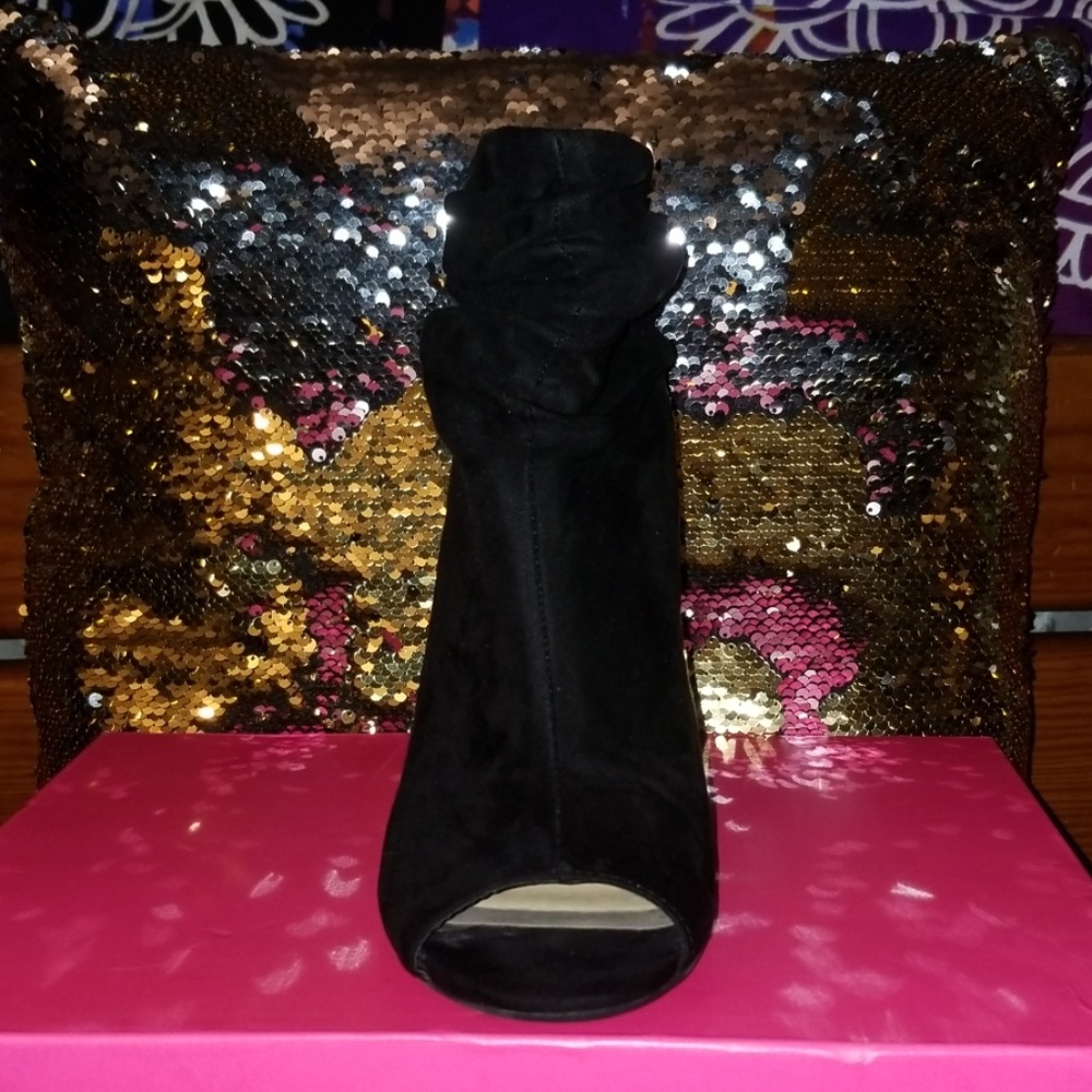 Booties - Picture 2 of 4